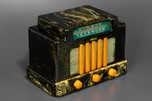 Swirled Dark Green Addison 5 Catalin &rsquo;Courthouse&rsquo; Radio - Striking